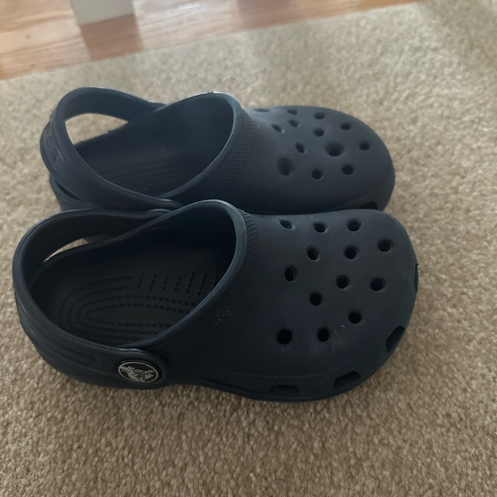 Toddler crocs sz 8/9
